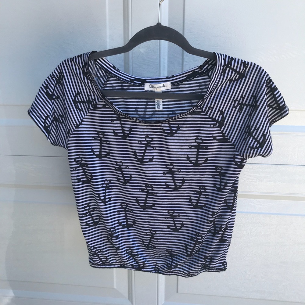 Crop top